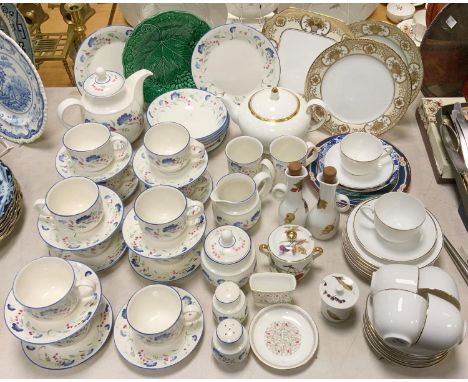 Table China - a Royal Doulton expressions Windermere pattern tea service, others Noritake etc 