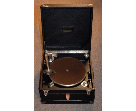 Vintage Cliftophone 'The Wonder' portable wind-up gramophone   Condition: 