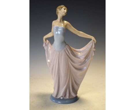 Lladro figure depicting a lady in a ball gown   Condition: 