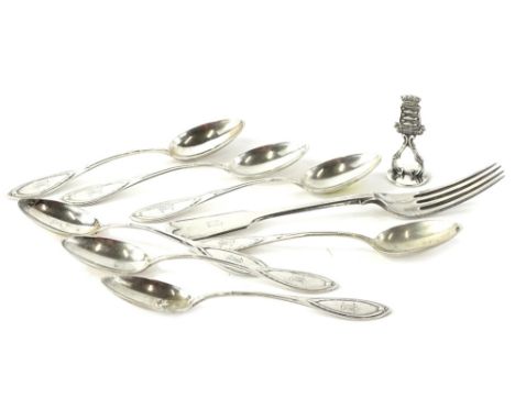 A collection of continental silver stamped 800, etc., to include teaspoons, fiddle pattern fork, and an item cast with the cr