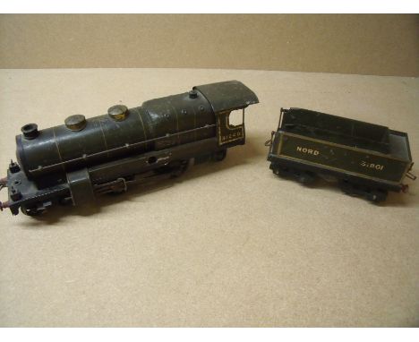 Hornby O gauge locomotive & tender, the engine BR green 31240, the tender Nord 31801 