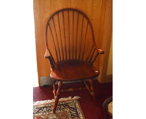 A PAIR OF MODERN ARCH STICK BACK WINDSOR TYPE ARM CHAIRS, each with solid seat and arched back. (2) 