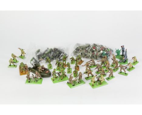 SELECTION OF BRITAINS DEETAIL WORLD WAR II INFANTRY: AMERICAN; BRITISH AND JAPANESE to include Japanese 75mm gun and two Amer
