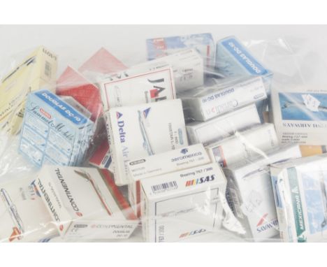 TWENTY TWO SCHABAK 1:600 SCALE MINT AND BOXED DIE CAST MODELS OF PASSENGER AIRCRAFT, VARIOUS, boxes mainly good (22)