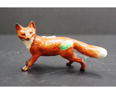 Beswick red fox ceramic figure (height 6cm approx).