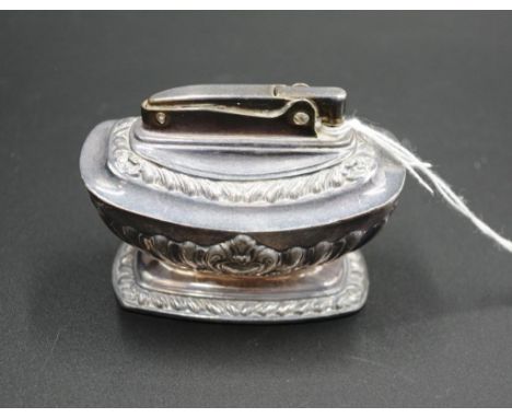 Ronson 'Georgian' silver plate table lighter early table cigarette lighter, marked to base.