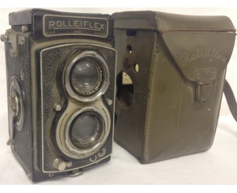 A VINTAGE ROLLEIFLEX COMPUR-RAPID CAMERA NO. 816892 IN ORIGINAL CASE
