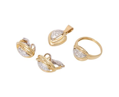 Schmuckset: Kette mit Anhänger und Paar Ohrhänger, mit Altschliffdiamanten und Diamant- Rauten zus. ca. 0,70 ct, ca. GET (M)/