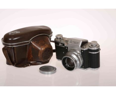A RECTAFLEX CAMERA, no. 29900, with Schneider-Kreuznach Xenon lens, no. 3509137. 15cm wide