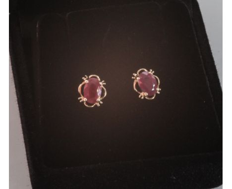 9ct gold ruby pierced stud earrings 