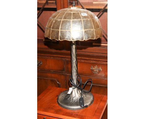 Large Tiffany style tree stump effect table lamp with shade