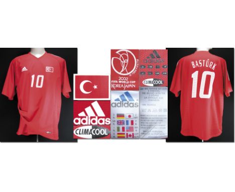 Türkei - Trikot WM 2002 - Original match worn Spielertrikot von Türkei mit der Rückennummer 10. Getragen von Yildiray Bastürk