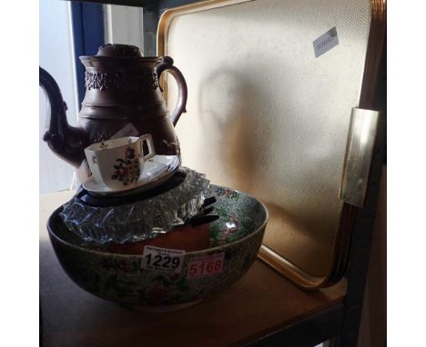 Mixed decorative items, including boxed Edinburgh crystal and boxed Caithness. Not available for in-house P&amp;P