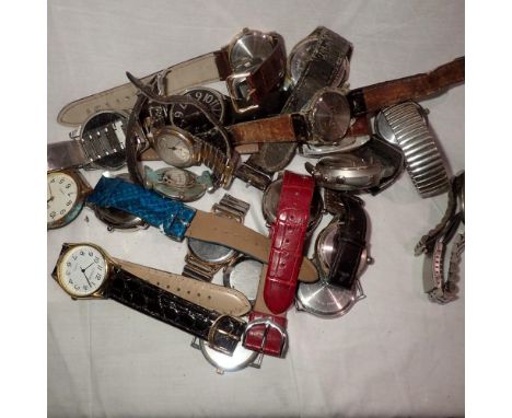 Collection of mixed wristwatches for spares or repairs. UK P&amp;P Group 1 (£16+VAT for the first lot and £2+VAT for subseque