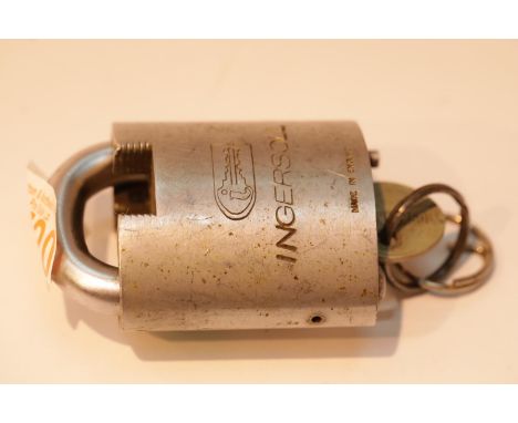 Vintage military stainless steel padlock by Ingersoll. P&amp;P Group 1 (£14+VAT for the first lot and £1+VAT for subsequent l