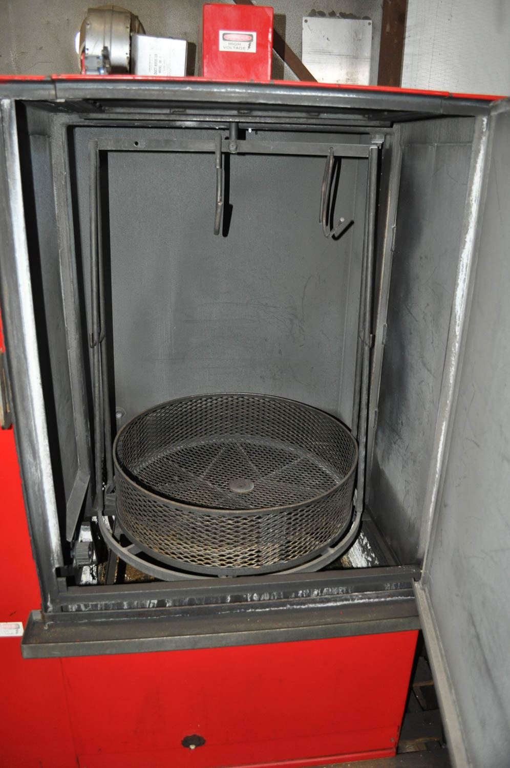 HYDRO BLAST AUTOMATIC PARTS WASHER, SPIN TYPE, 24'' DIAMETER X 34