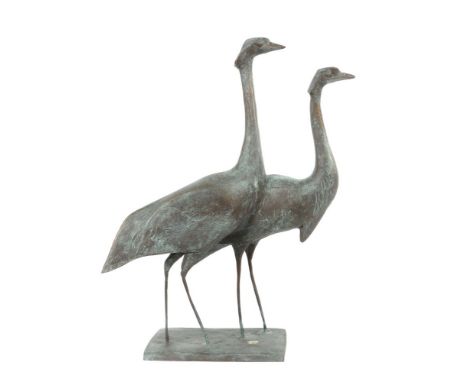Melis, Fritz PaulBerlin 1913 - 1982 Bietigheim-Bissingen, deutscher Bildhauer. "Nonnenkraniche", Bronze, patiniert, vollplast