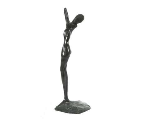 Fuchs, ErnstWien 1930 - 2015 ebenda, österreichischer Künstler. "Daphne", Bronze, patiniert, vollplastische Figur eines weibl