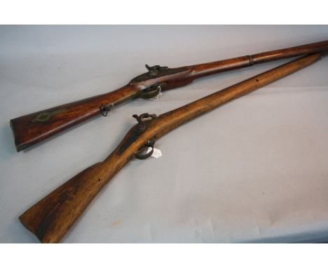 AN ANTIQUE NATIVE MANUFACTURED PERCUSSION SINGLE BARREL MUSKET, fitted with a 36 1/2'' barrel, it has two band barrel retenti