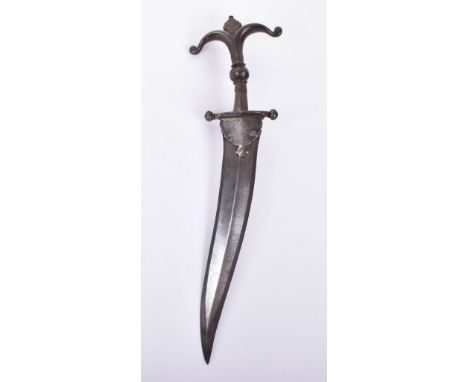 Scarce Moghul Dagger Chilanum, 17th Century, broad recurved double edge blade of wootz steel, iron hilt with pierced guard, b