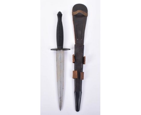 British 3rd Pattern Fairbairn Sykes (F.S) Commando Knife, blackened brass ribbed one piece handle stamped with cross keys to 