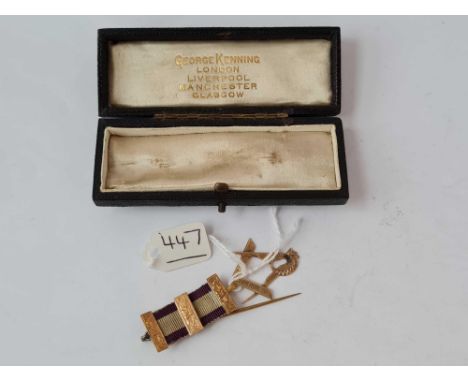 A cased masonic stick pin 9ct (AF) in George Kenning case - 3.4 gms 