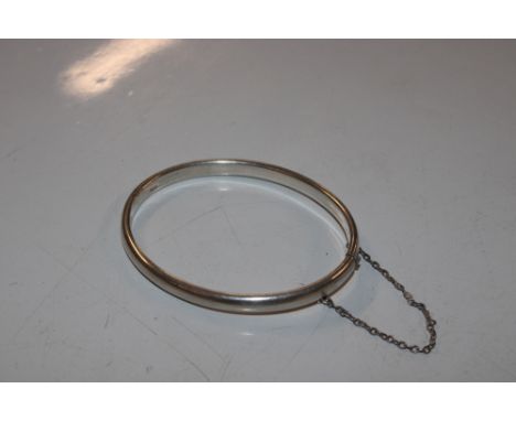 A 1913 Charles Horner Chester Sterling silver bangle 