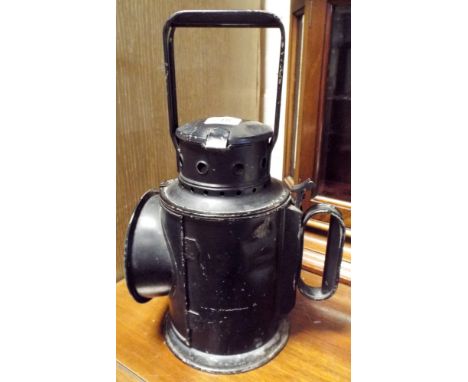 Acetylene railway signalling lamp 