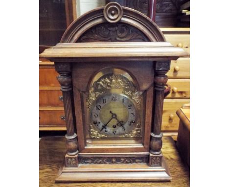 Edwardian chiming and striking bracket clock in walnut case with brass dial 