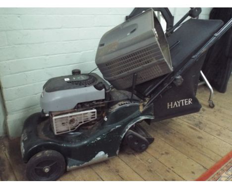 A Hayter Harrier 41 petrol engine lawn mower 