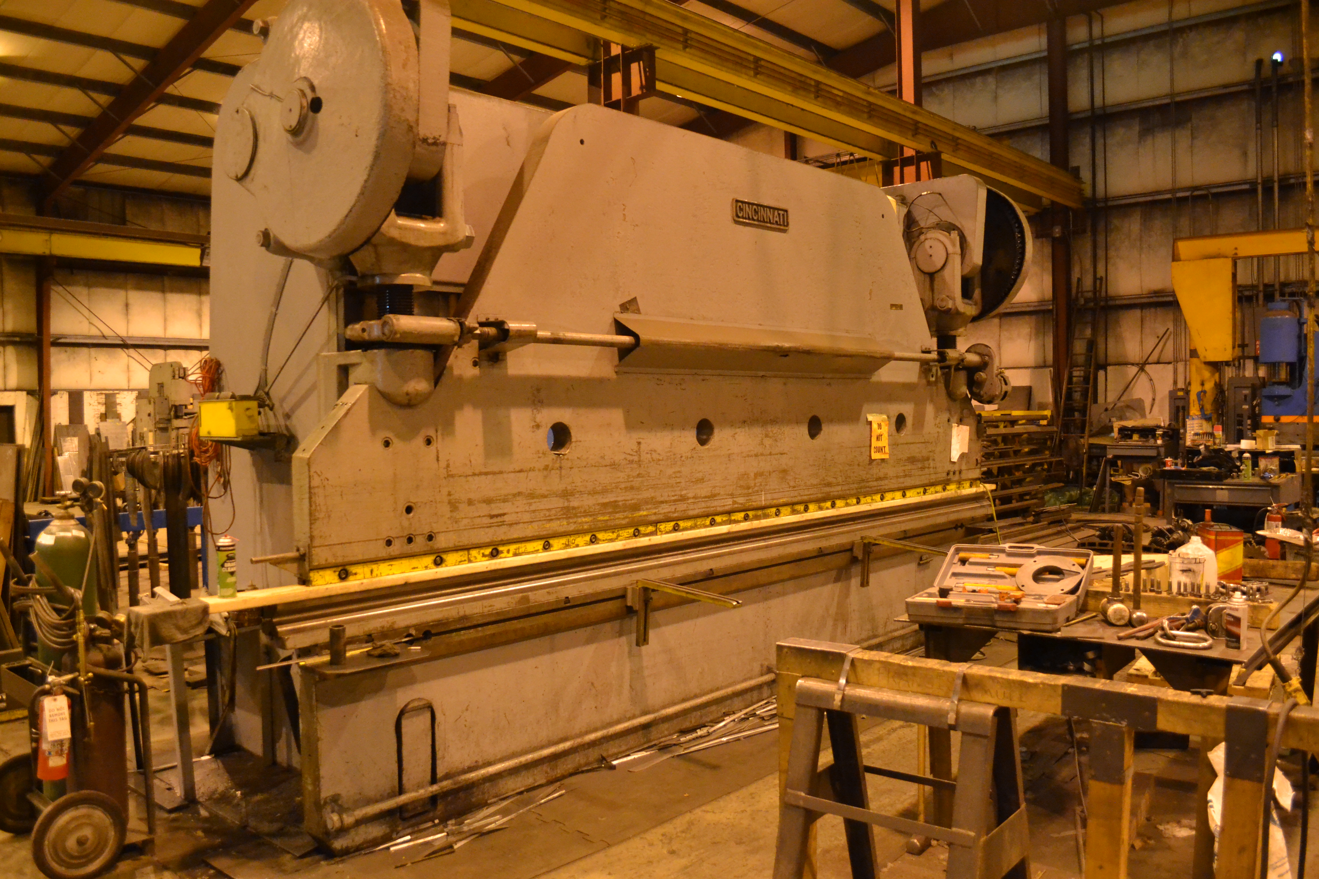 Cincinnati 340 Series 750 ton X 20’ Mechanical Press Brake Air Actuated