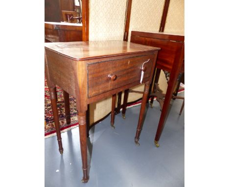 AN INLAID MAHOGANY REGENCY ONE DRAWER LAMP TABLE WITH OPPOSING DUMMY DRAWER ON SLENDER RING TURNED LEGS ENDING IN BRASS CASTO