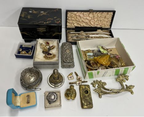 A box of various costume jewellery, small silver wares and objets de vertus including a 9 carat gold paste set ring, 3.5 g ov