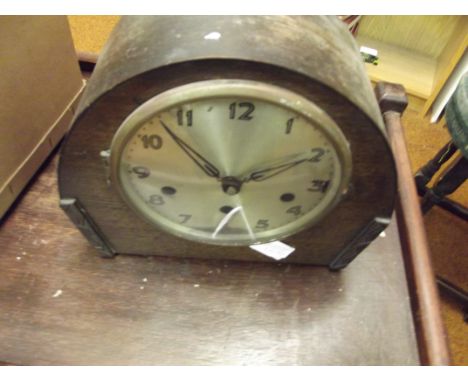 Oak mantel clock 