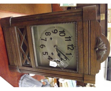 Striking mantel clock in good working order 