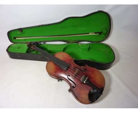 Early to mid 20th Century Violin and bow, Lob 35.5 cm  Condition Report Click here for further images, condition, auction tim