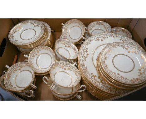 A Minton (for Mappin &amp; Webb) 'Buenos Aires' dinner service for twelve settings, 50 pieces (box) 