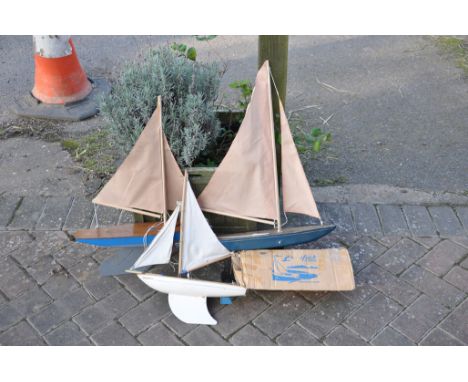Group of misc Model Sailing Boats. (4)