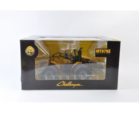 USK 1/32 Challenger MT975E Tractor. M in E Box.