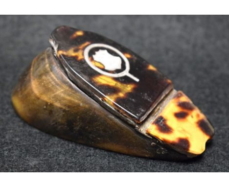 A 19th century horn and tortoiseshell snuff box with silver inlay