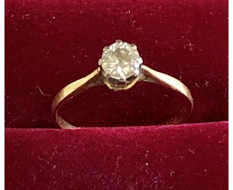 Vintage gold and diamond ring 