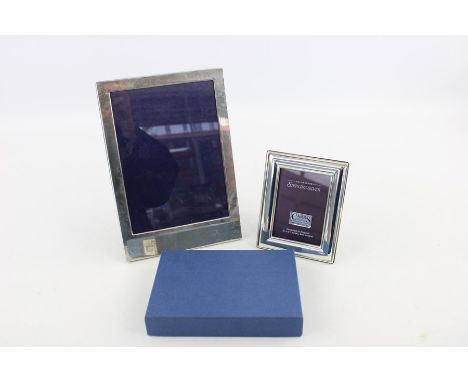 2 x Vintage hallmarked 925 silver photograph frames (508g) Small - 13cm(h) x 10.5cm(w) Other - 22.5cm(h) x 15.5cm(w) 