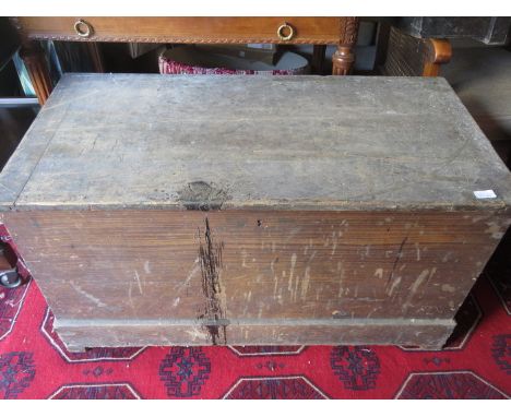VINTAGE PINE CHEST 