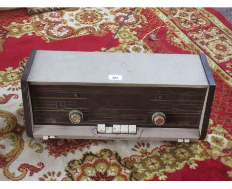 VINTAGE PHILLIPS RADIO