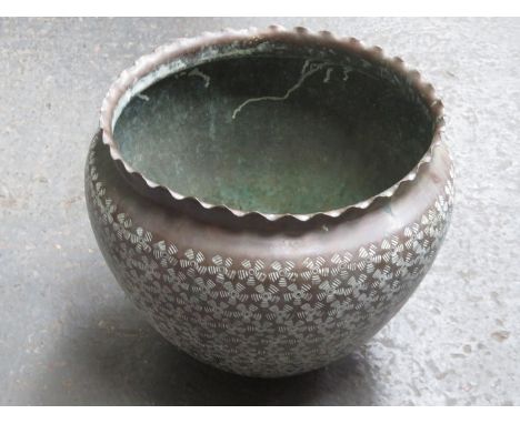 LARGE VINTAGE COPPER JARDINIERE 