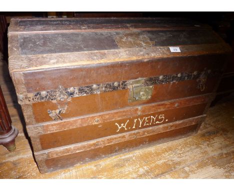 Dome topped cabin trunk