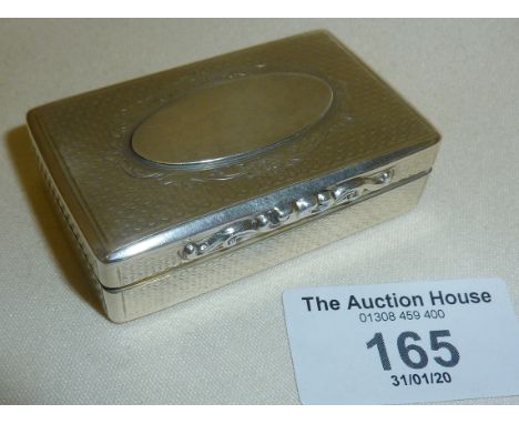 Victorian solid silver snuff box, hallmarked for Birmingham, 1885, maker George Unite, approx 2oz
