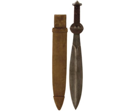 A WELSH MACHINE GUNNER'S KNIFE OR MACHETE, 45.25cm leaf-shaped blade with raised medial ridge and engraved at the forte DROS 