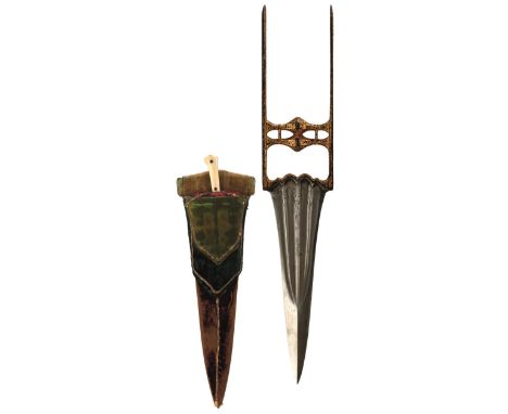 A FINE 19TH CENTURY MUGHAL INDIAN KATAR, 22cm blade with shallow armour piercing tip, four converging fullers to either side,