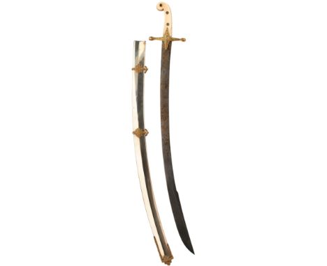 A GEORGIAN PRESENTATION OFFICER'S MAMELUKE OF WATERLOO INTEREST, 82.5cm broad clipped back curved blade decorated with scroll